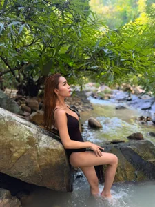 Tarah_Lewis's photo