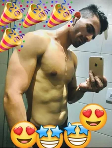 jeronimo1224 Public  8টি ছবি