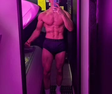 HornyKing2969 Naked pic 1 Hình