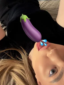 me de CristalKillian  3 Imagens