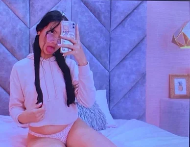 aliicesweet5's 🖤 Sex Photo 1