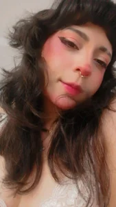 LET'S PLAY ? de miadavisXXX  3 Imagens