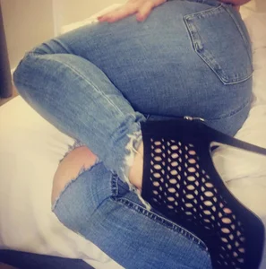 Curvy_Milf_Stella Public Pic