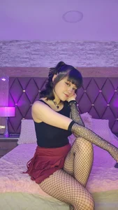 Emily_amaura Public slika 3
