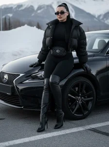 Monika_Martinezz Public Immagine  2