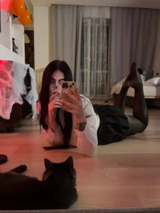 SelenaCute Boo Halloween Foto 2