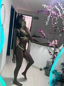 bonieklent chill day of photos Pic 6