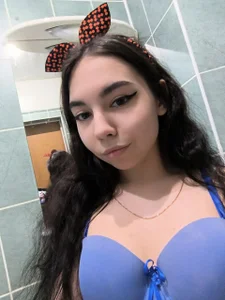LaurenDaisy Public Pic 4