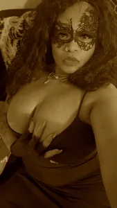 Public de Queen_Phoenix  5 photos