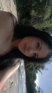Little_Swan: I LOVE THE BEACH, RIVERS, AND NATURE 🌿🌴 ( фото)