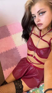 barcode_bby1 maroon leather xx Pic 3
