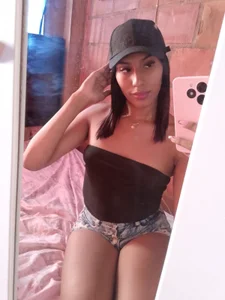 sasha_smith18 Public Immagine  3