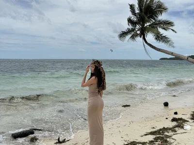 CassandraLovve Beach Pic 3