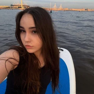 bratty_brat Public Foto 3