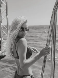 TattyAngel Public Bilde