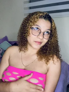 KendyLove_ Public slika