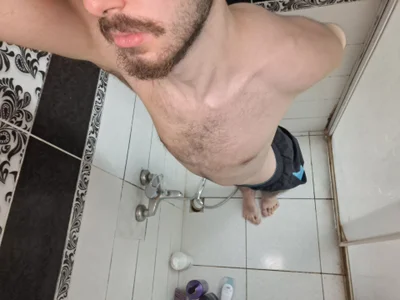 virginhairyboy20 kullanıcısının 😁😁 albümü -  5 fotoğraf