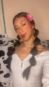 🎀🫦 de HOT17_FOXXX  4 Imagens