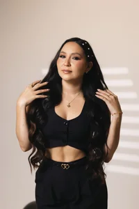 Zdjęcia AlissaJoness Welcome 2026! Happy Birthday🎁: 