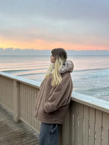 LunaMillie lil trip Foto 2