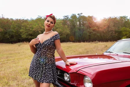 FeliciaKrige Cars and hot woman Pic 2