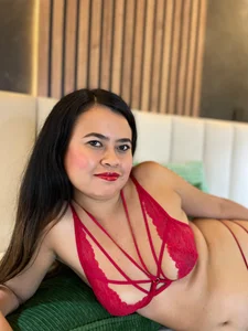 MadisonPark__: Welcome home 🔥 ( 2 фото)