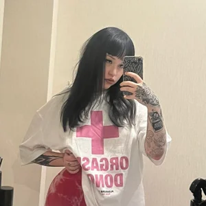 LaurenOveson Public Pic 3