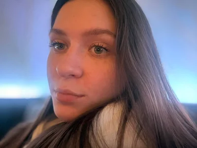 DavinaParady Im looking at you Billede 3