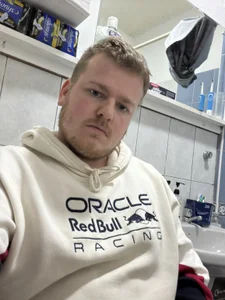 bshcock Come say hi صورة واحدة|bshcock Come say hi صورتان|bshcock Come say hi  صور|bshcock Come say hi  صورة