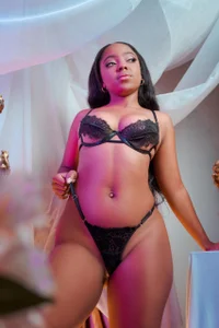 TiiffanyJackson1 Public Pic 4