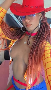 BritneyVega Wild West Tease 🤠💋 Saddle Up, Baby Foto 3