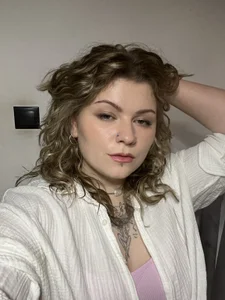 YoungAlina Public зображення 9