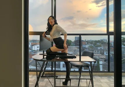 amara_foxx the boss Gambar 5