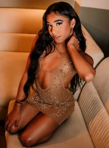 _PaulinaDoll_Golden Intentions Bild 5