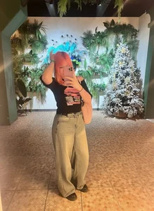 unburnedgirl Public Bilde 5