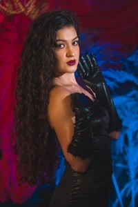 IrisLaurent Forbidden Luxury Immagine  6