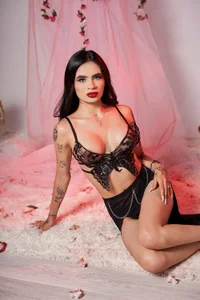 Michellespencer the girl of your fantasies Pic