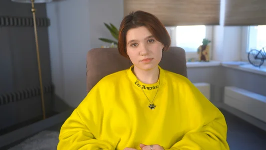 BelleHayton Public Foto 2