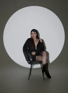 AdeleJhones Sexy and elegant Pic 5