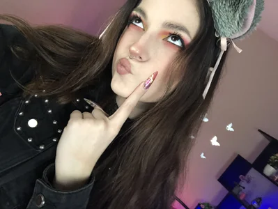 BratzieDarsie selfie after stream with you^^ Foto 3