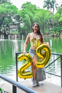 violetasimonz kullanıcısının MY FAVORITE MONTH MY BIRTHDAY albümü -  fotoğraf