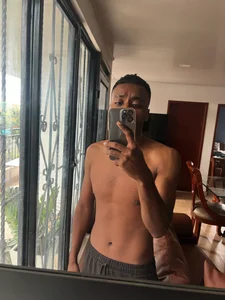 Mivhael27jPublic Bild