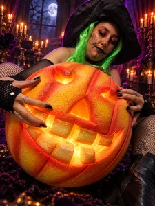 Alucard_HellsiingのA SWEET AND FUN HALLOWEEN FOR MY BEAUTIFUL FANS🔥🎃の 5枚の写真