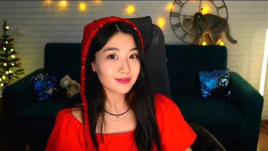 HannaRosie_ little red riding hood Pic 3