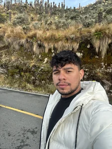 austin_spears_Montains vibes 🏔️图片 5