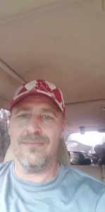 girthbrooks1269 Just me Bilde