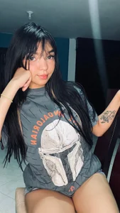 Valery_rhoades Public Foto 2