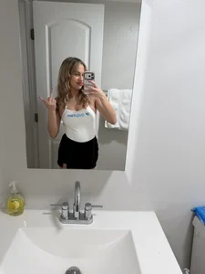 tiffstreatsxoxo: Public ( 8 фото)