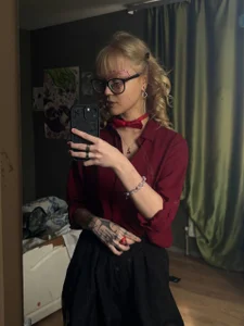 MoliQin: Public ( фото)