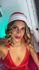 sophie_004 MERRY CHRISTMAS🤶🏽🍆🌊🔥 Pic